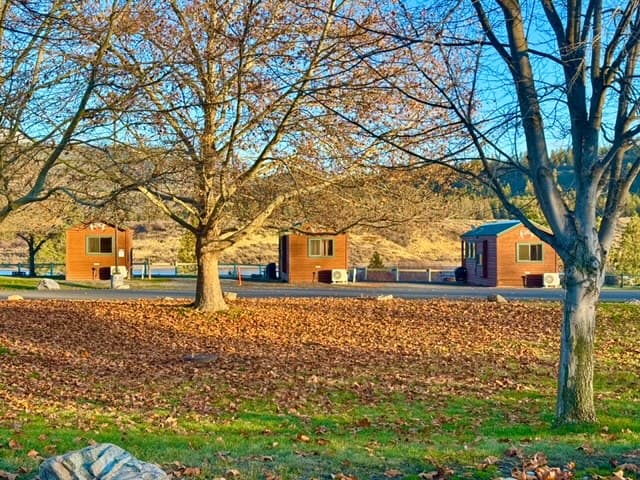 Cabin lodging at Two Rivers Campground