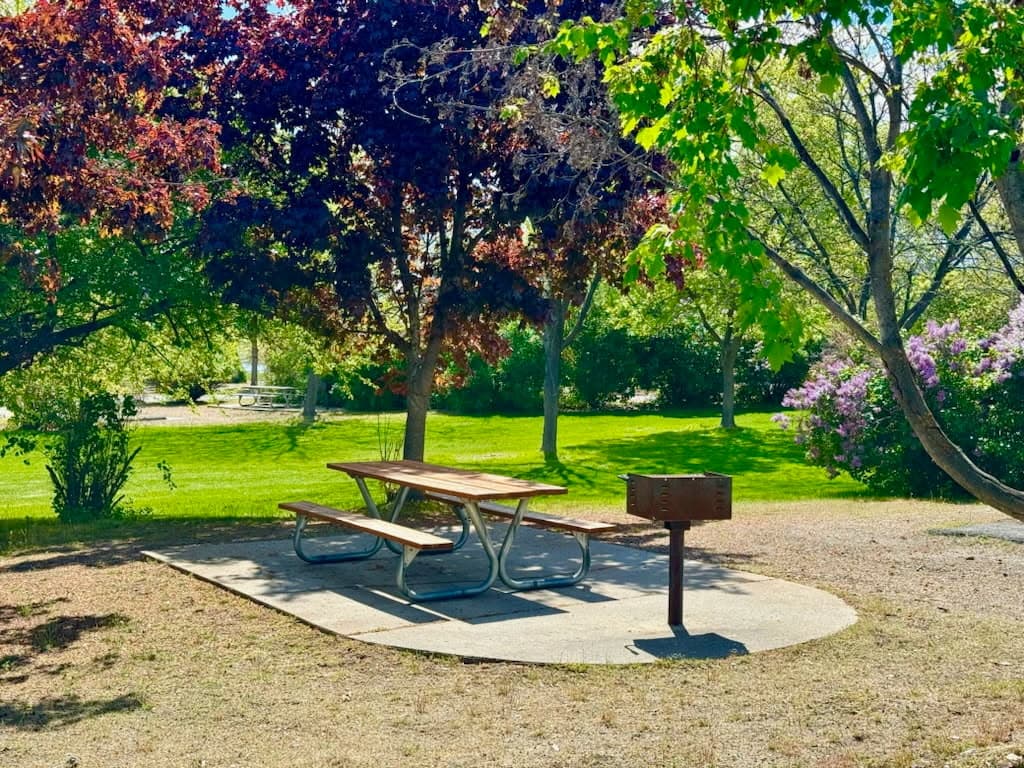 Two Rivers RV Park campground