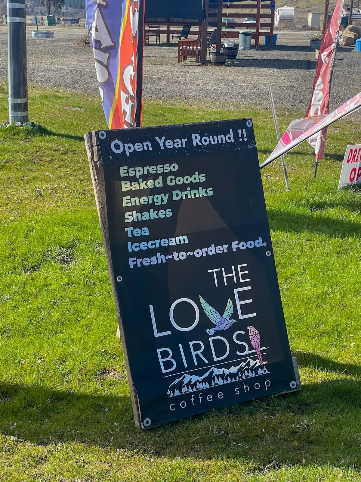The Lovebirds Coffee Shop