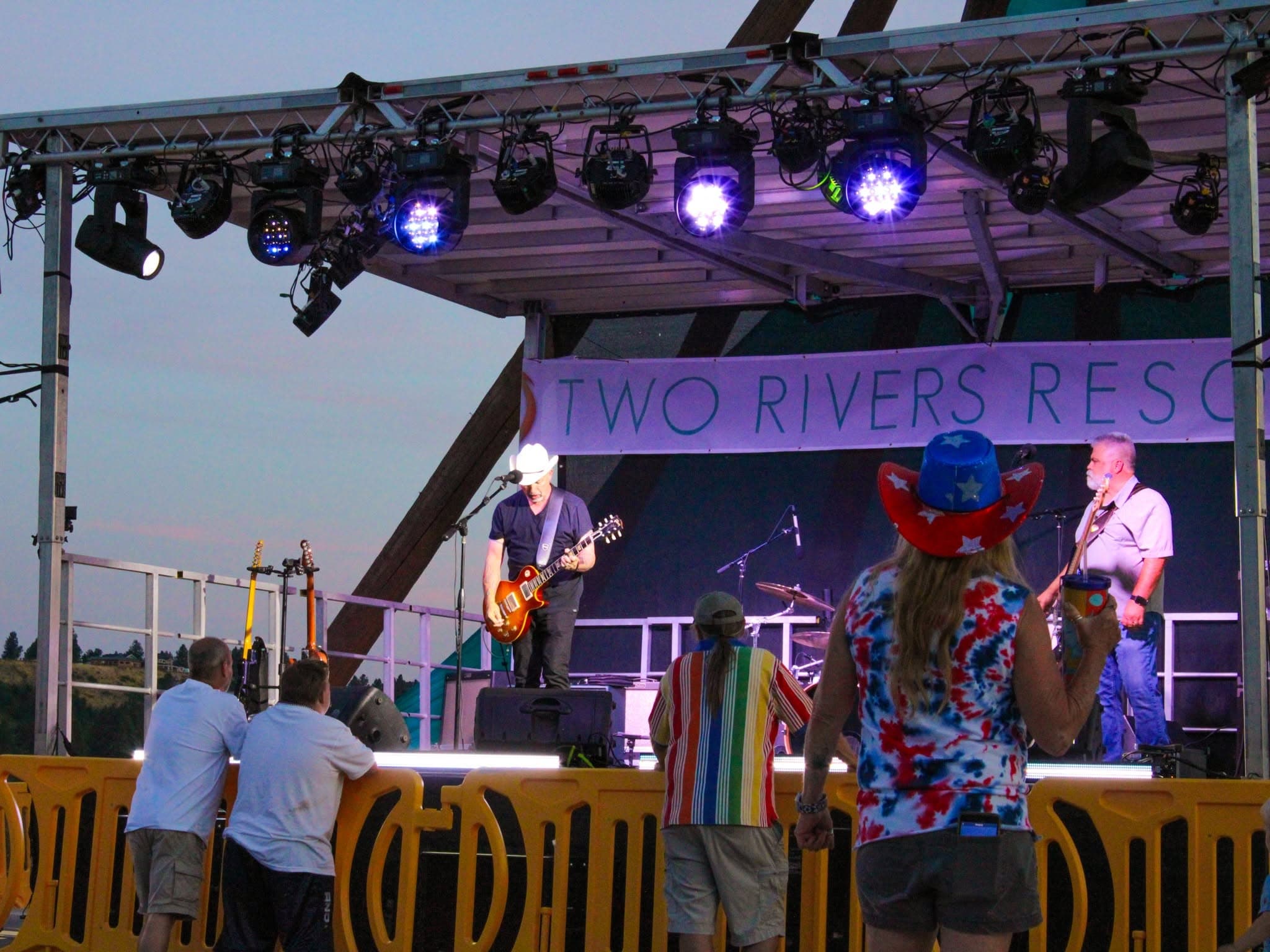 Two Rivers Live Music